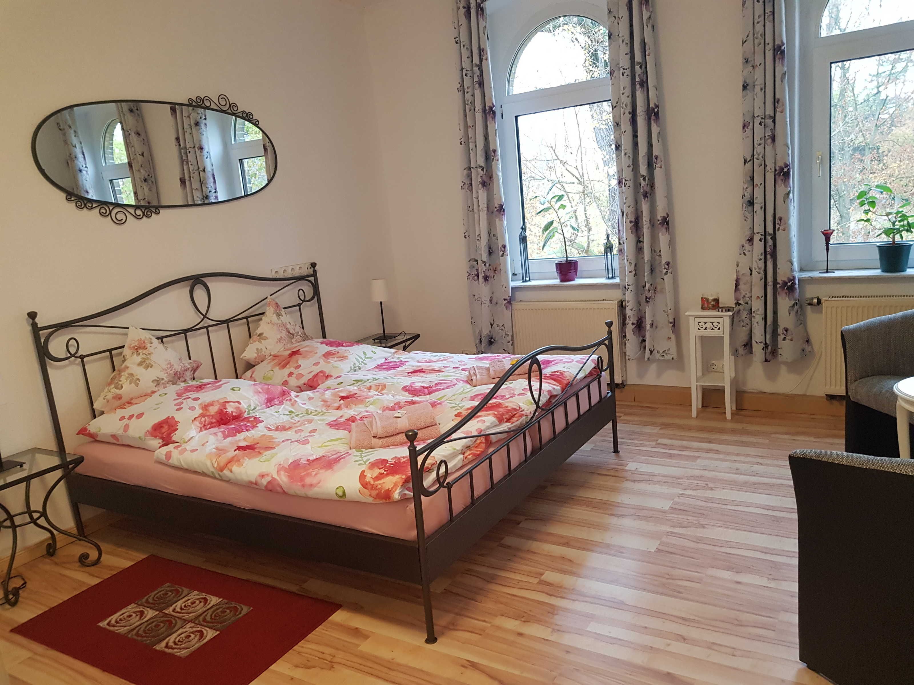 3 bedrooms, WiFi, bed sheets