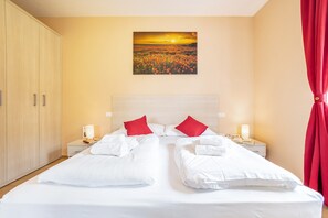 2 habitaciones, wifi gratis y ropa de cama 