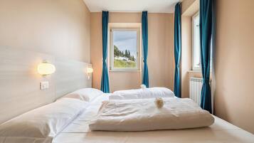 2 chambres, Wi-Fi gratuit, draps fournis