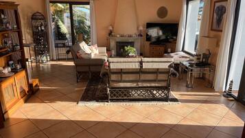 TV, fireplace, DVD player, stereo