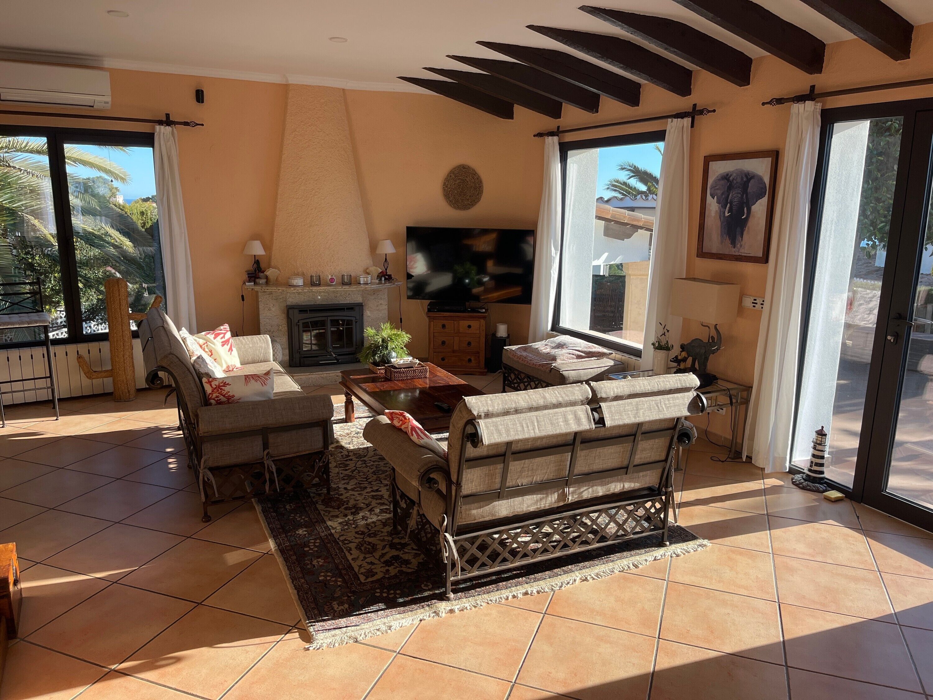 TV, fireplace, DVD player, stereo