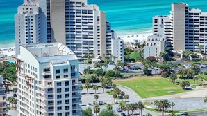 Unclassified image, 5 of 61, button - ☀️Walk2Beach- LSV (Golf Cart)-Community Pool-3BR Hola Beaches☀️ (Miramar Beach)