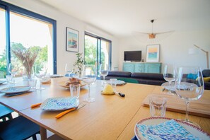 تناول الطعام