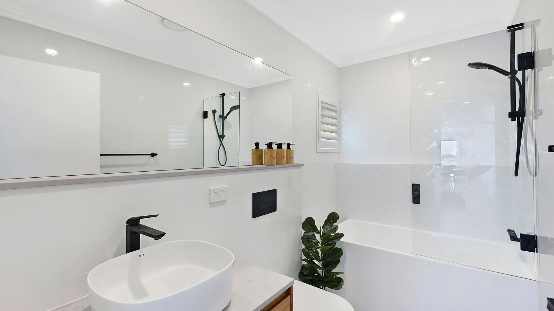 花灑/浴缸組合、提供毛巾