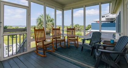 Sound Choice:Oceanfront Home;Sunset Views/Dolphin Sightings on St. Helena Sound; Screened Porch