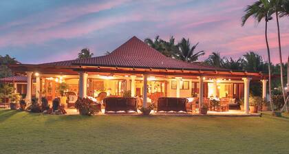 Villa Casa Nostra by KlabHouse 5BDRM w/Pool and Chef