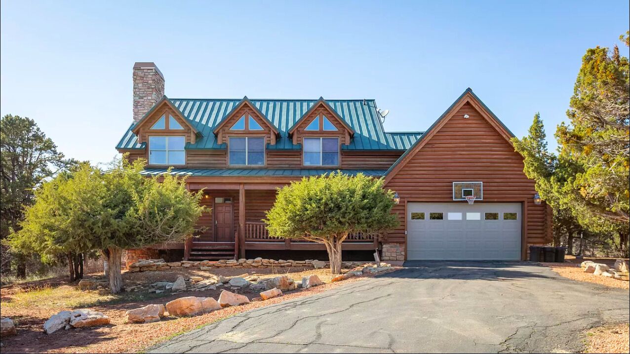 12 Best PetFriendly Cabins Near Zion National Park, Utah Updated