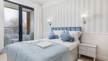 1 slaapkamer, een strijkplank/strijkijzer, wifi, beddengoed
