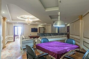 Room - Yifeng Hotel (Yifeng)