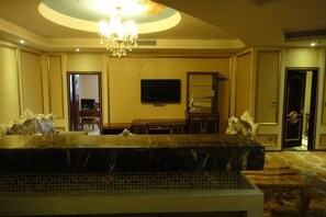 Interior - Yifeng Hotel (Yifeng)