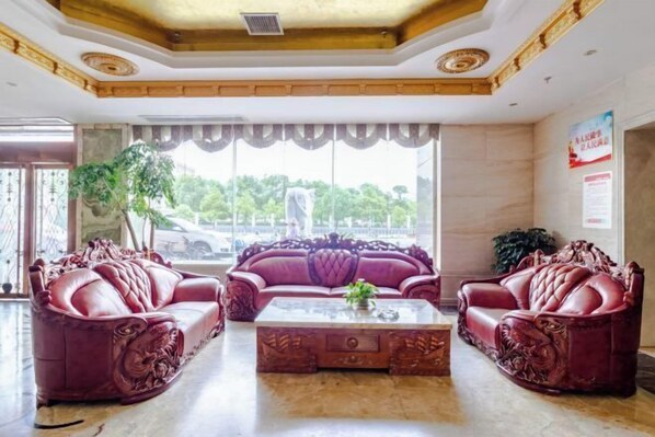 Interior - Yifeng Hotel (Yifeng)