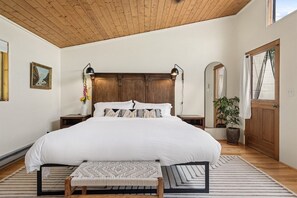 2 室のベッドルーム、WiFi