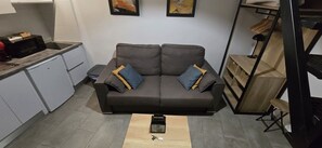 Living area - Description (Granada)