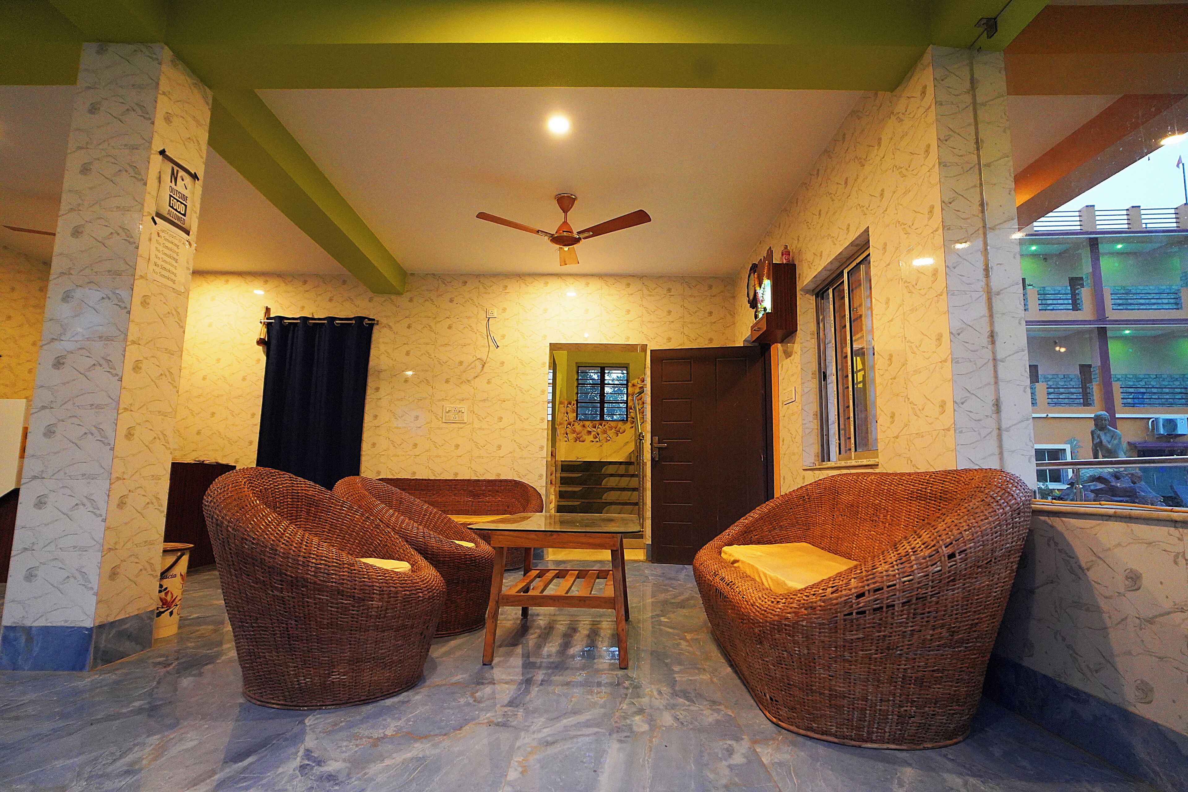 Aamiainen, lounas ja illallinen