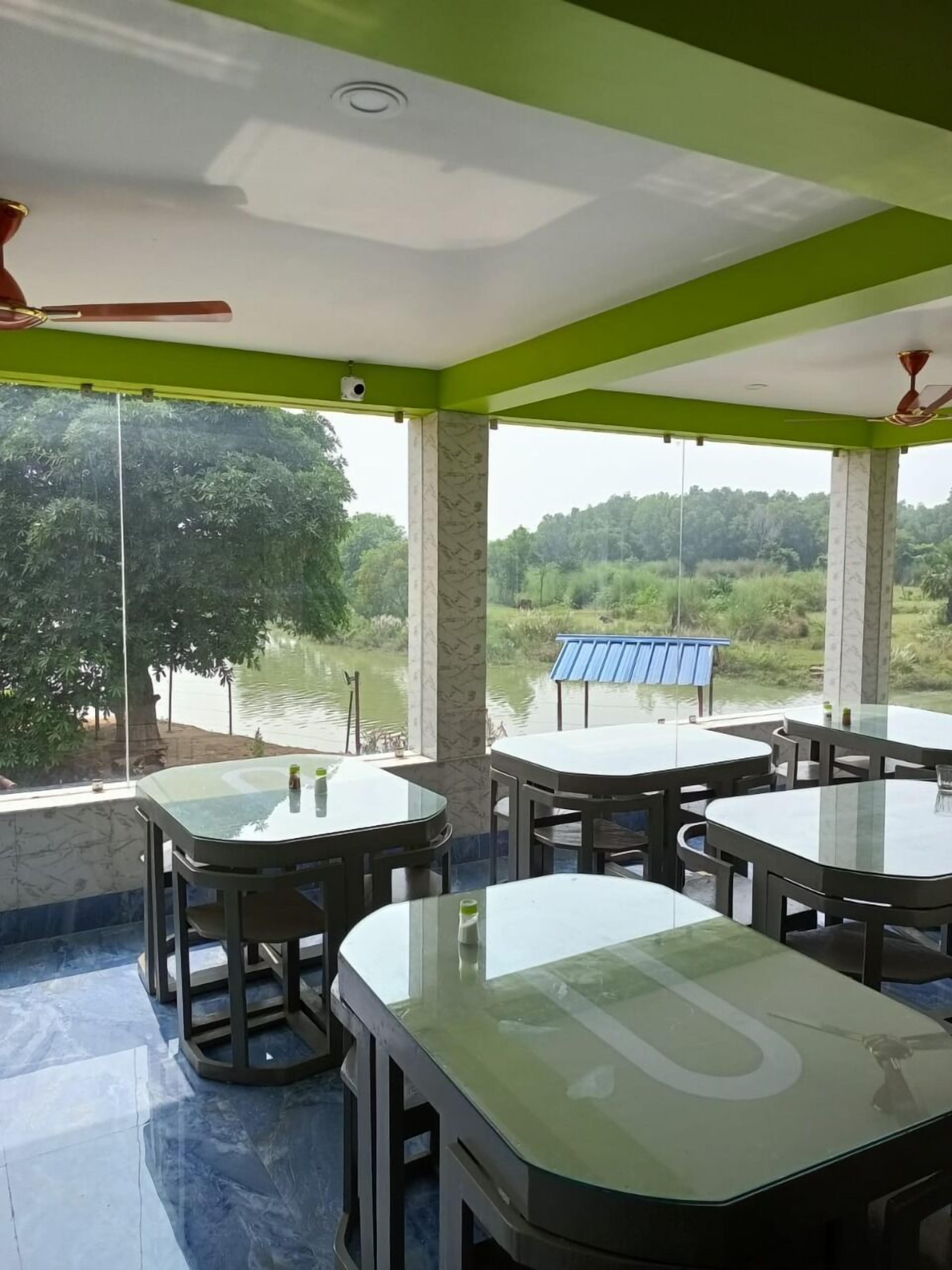 Aamiainen, lounas ja illallinen