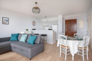 TV - Very nice flat with sea view, in Pornichet (Pornichet)