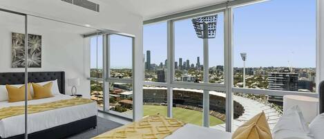 2 عدّة غرف نوم ومكتب ومكواة/لوح كي وواي فاي