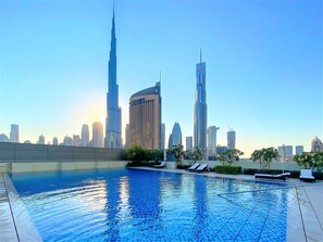 Outdoor pool - Amazing Stay in Downtown Views (Dubai)