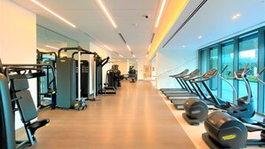 Gym - Wonderful Stay in Downtown Views (Dubai)