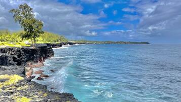 House, 2 Bedrooms | Beach