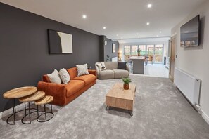 TV, offices