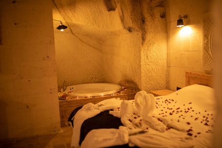 1 habitación, sábanas de algodón egipcio y ropa de cama de alta calidad