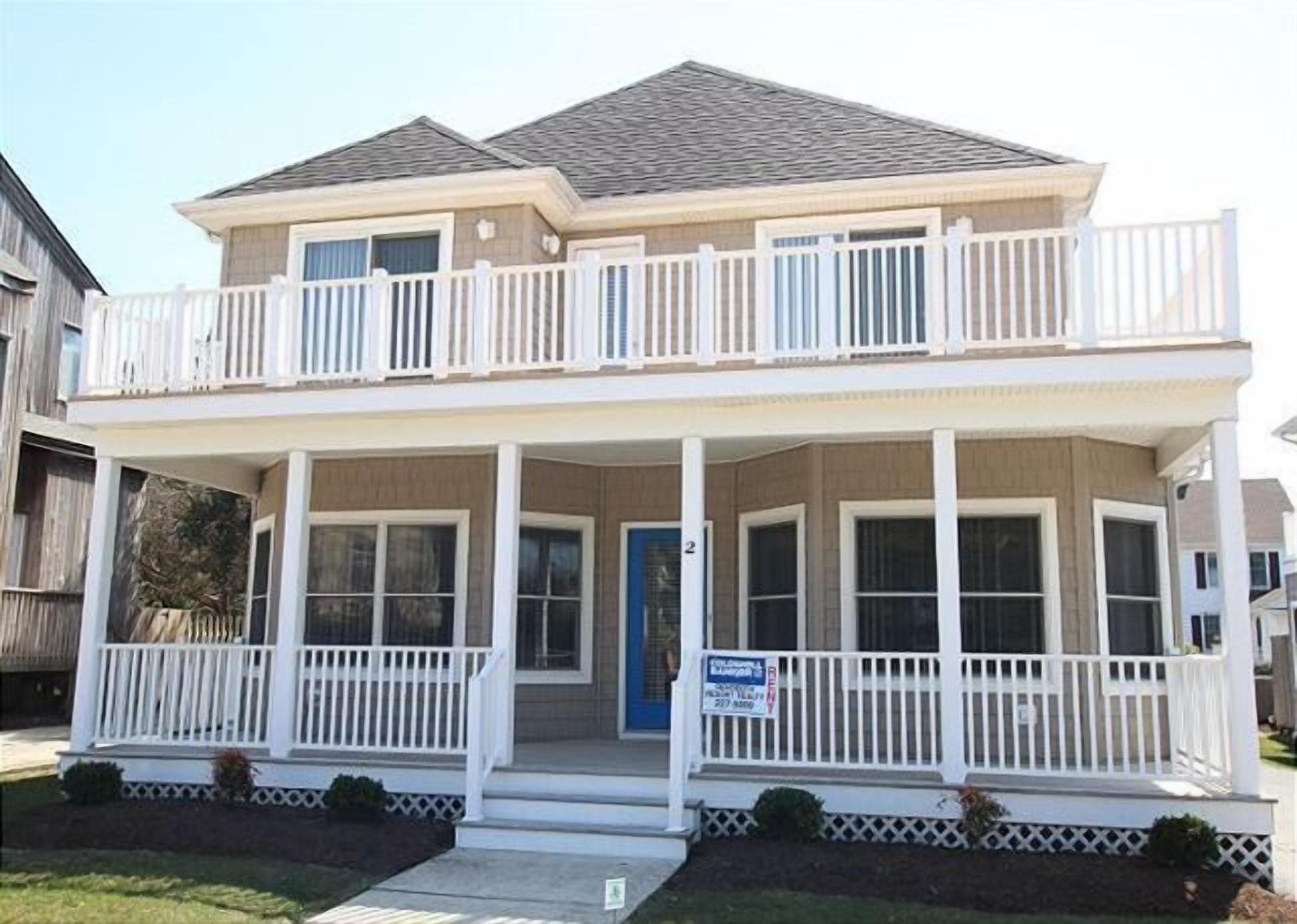 Single-family Home just seconds away from the beach!