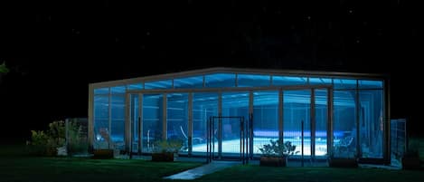 Piscine couverte, piscine chauffée