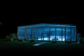 Inomhuspool och uppvärmd pool