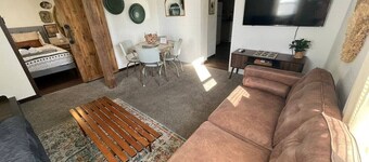 N 7th Street · Fun Stay in the Heart of Rapid City