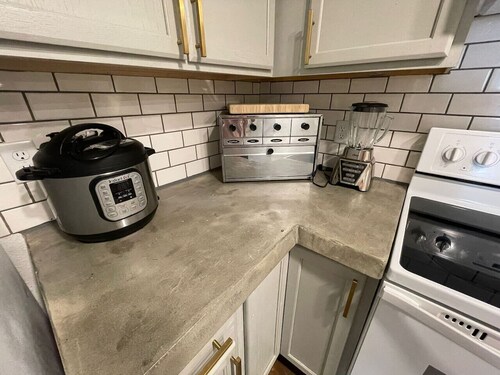 New Listing - N 7th Street · Trendy Stay in the Heart of Rapid City