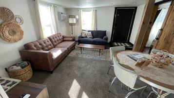 電視、Hulu、串流服務