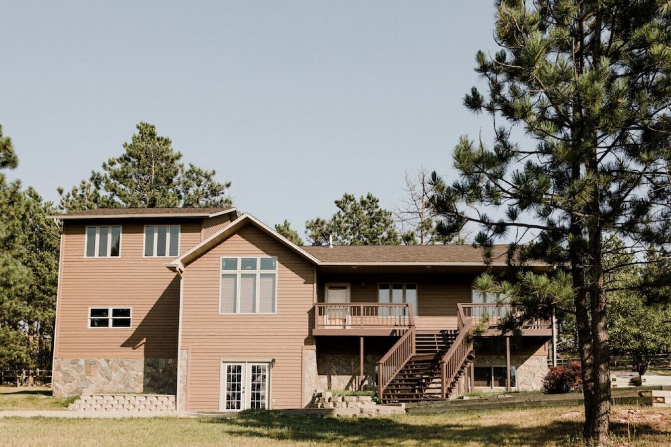 Keystone House · Spacious and Cozy *View of Mt Rushmore from Deck!*