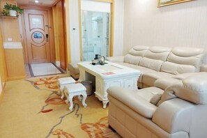 Room - Vienna International Hotel (Qinzhouwan Square Nongken) (Qinzhou)