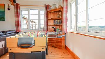 Cottage | Cucina privata | Frigorifero, lavastoviglie, bollitore elettrico, tostapane