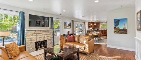 Smart TV, offices