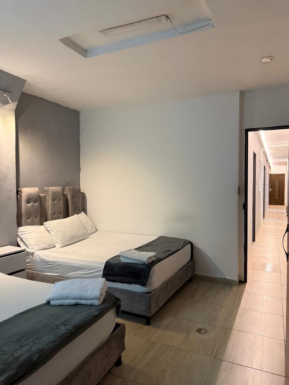 4 bedrooms, in-room safe, desk, WiFi