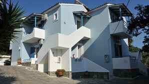 Front of property - Blue Apartments Ipsos (Corfu)