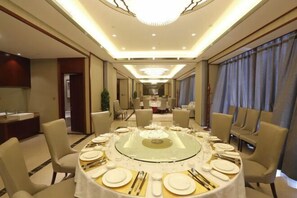 Restaurant - Taihe Hotel (Guyuan)