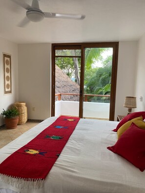 4 bedrooms, iron/ironing board, WiFi, bed sheets - Casa Almendra - Perfect vacation paradise (Chacala)