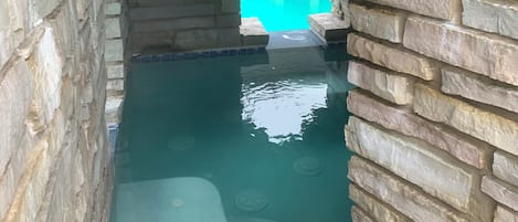 Piscine extérieure, piscine chauffée