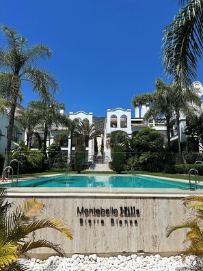 Utomhuspool