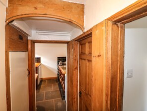 2 habitaciones, decoración personalizada y muebles diferentes 