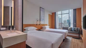 Minibar, in-room safe, desk, iron/ironing board