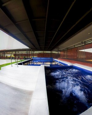 Piscina coberta 