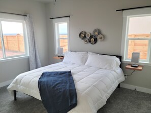 3 bedrooms, iron/ironing board, travel crib, free WiFi