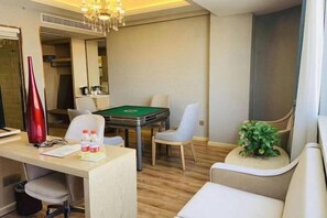 Room - Vienna Hotel (Kunming Baiyun Road Metro Station Jiang'an) (Kunming)