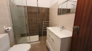 Hair dryer, towels, toilet paper