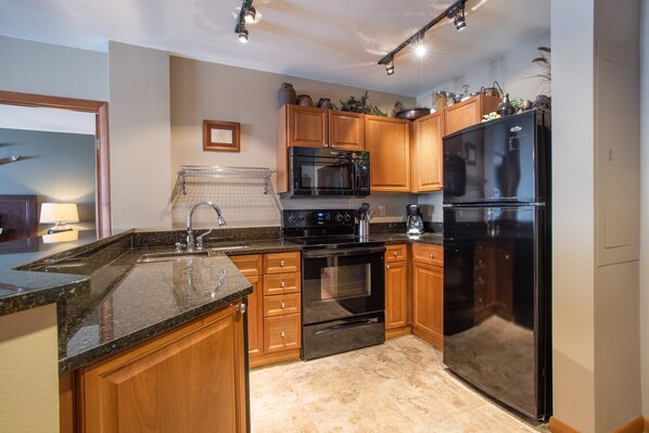 Fridge, microwave, oven, dishwasher
