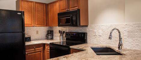 Fridge, microwave, oven, dishwasher